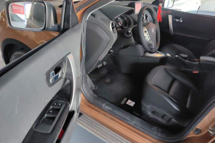 Used Nissan Qashqai 2012 2.0 XV LE CVT 2WD
