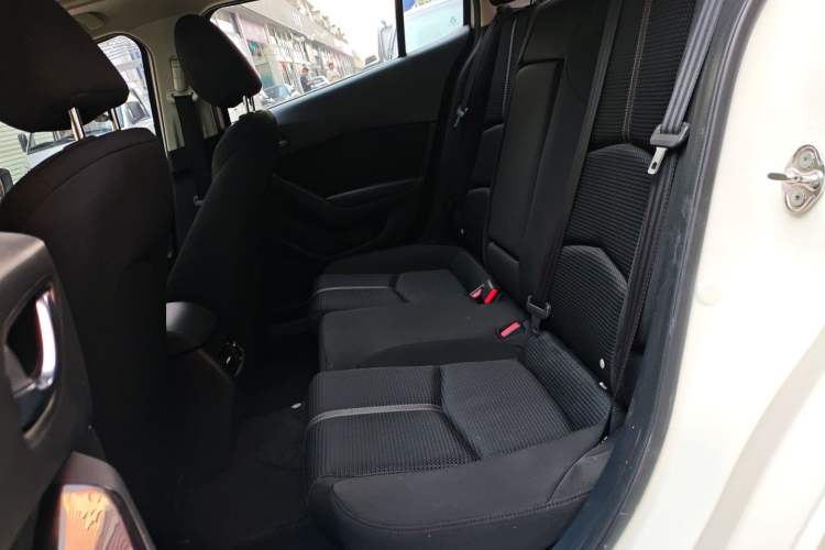 Used Mazda Mazda 3 Axela 2017 Sedan 1.5L Automatic Luxury Model Emission Standard China V
