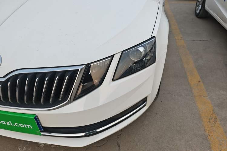 Used Skoda Octavia 2018 TSI230 DSG Luxury Edition