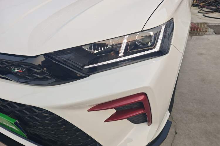 Used SWM G01FF 2022 Updated Version 1.5T DCT Platinum Edition
