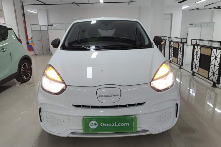 Used Roewe Clever 2021 302 km New Four-Seater Super-Efficient Version