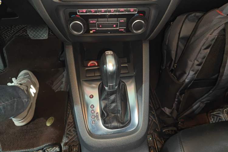 Used Volkswagen Sagitar 2014 1.4TSI Automatic Luxury Model