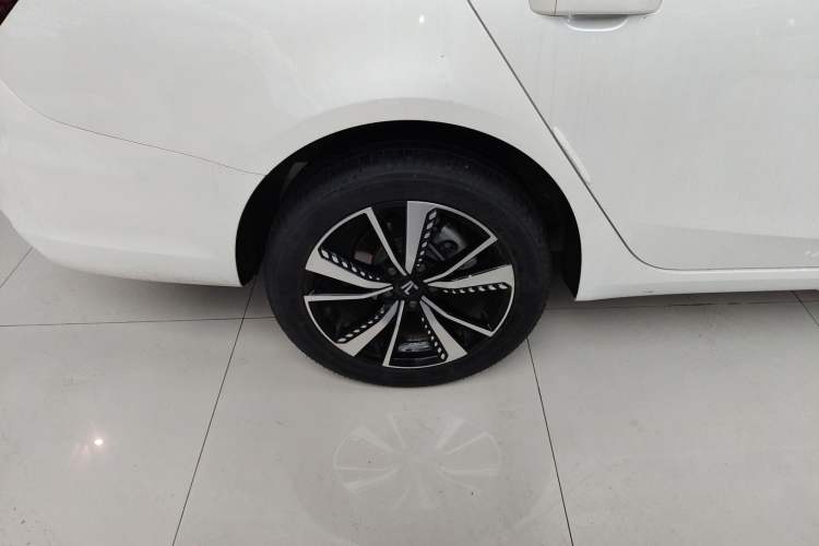 Used Rising ER6 2021 New Dynamic Edition 620km Smart Enjoyment Version
