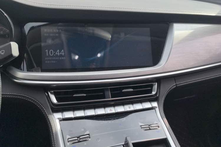 Used Changan CS85 COUPE 2019 1.5T DCT Dynamic Version China VI Standard
