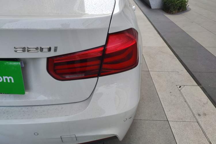 Used BMW 3 Series 2019 320i M Sport Package
