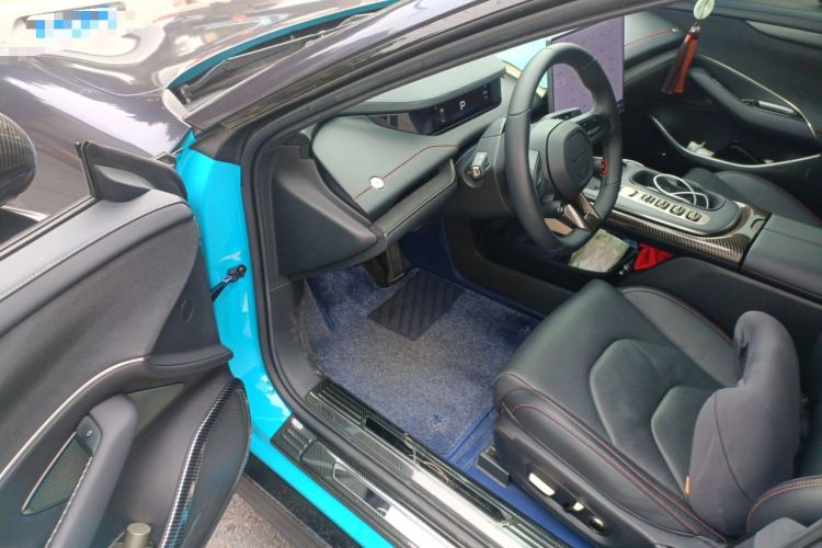 Used  SU7 2024 Rear-Drive Ultra-Long Range Advanced Pro-Level Intelligent Driving Version
