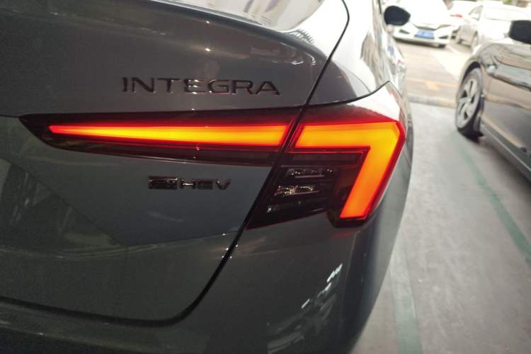 Used Honda Integra 2023 2.0L eHEV Sharp – Premium Edition
