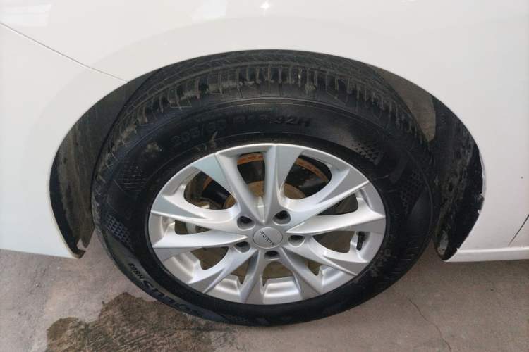 Used Roewe i5 2023 1.5L CVT Luxury Edition
