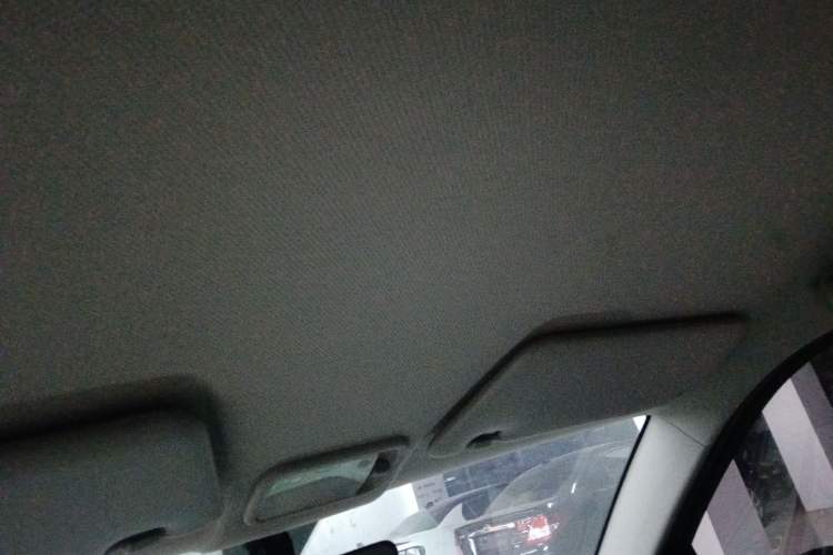 Used Wuling Hongguang MINIEV 2022 Macaron Premium Model – Lithium Iron Phosphate