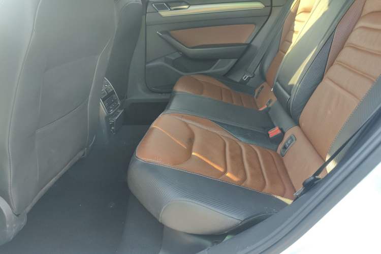 Used Volkswagen FAW-Volkswagen CC 2019 330TSI Glamour Edition China V Standard
