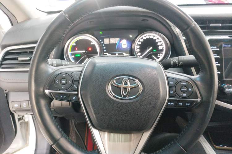 Used Toyota Camry 2018 Dual-Engine 2.5 HG Luxury Edition