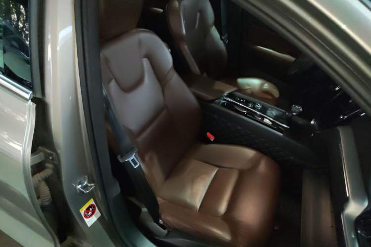 Used Volvo S60 2020 T4 Zhiyi Luxury Edition