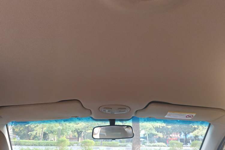 Used Buick Excelle 2013 1.5L Automatic Classic Model
