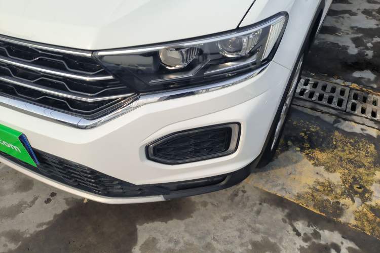 Used Volkswagen T-ROC 2020 280TSI DSG Two-Wheel-Drive Elite Version
