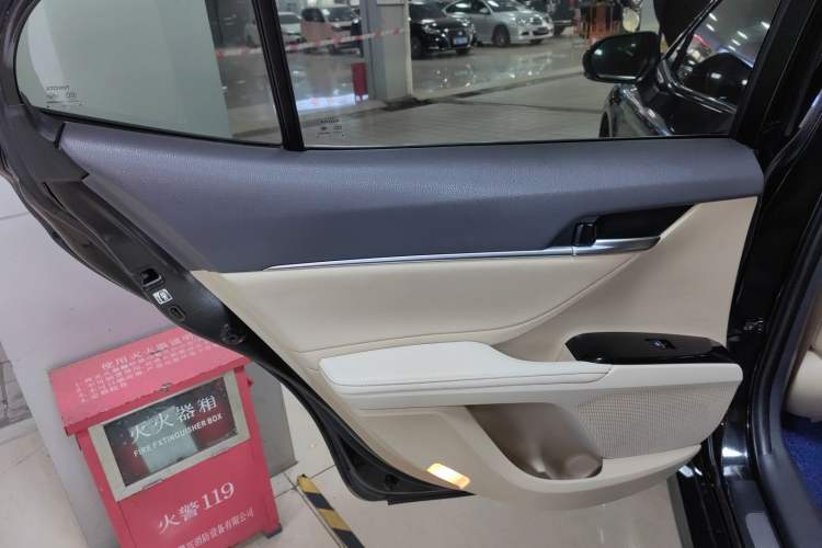 Used Toyota Camry 2019 2.0G Luxury Edition China VI Standard
