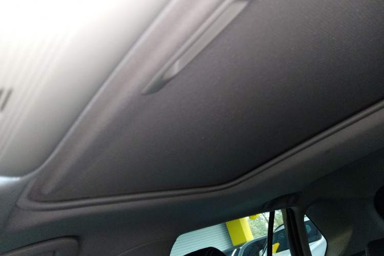 Used Toyota Wildlander 2023 Dual-Engine 2.5L E-CVT Two-Wheel Drive Urban Edition
