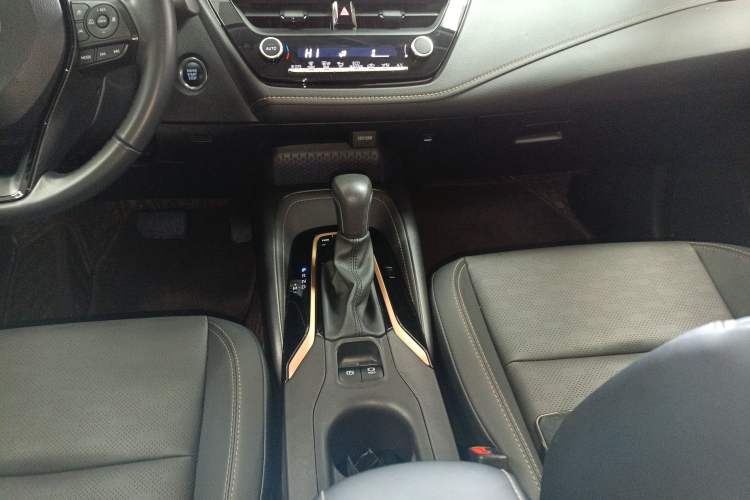 Used Toyota Levin 2023 Revised Version 2.0L Premium Edition
