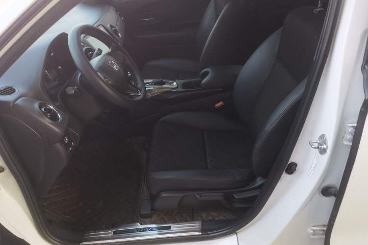 Used Honda XR-V 2017 1.5L LXi CVT Classic Edition