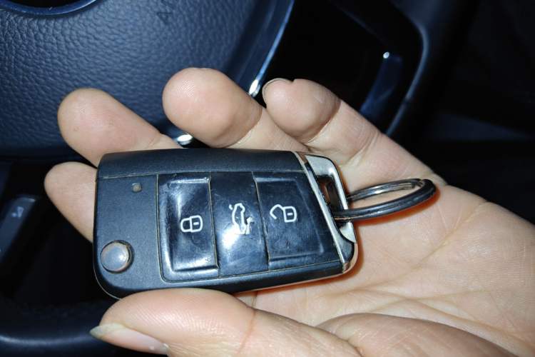 Used Volkswagen Tiguan L 2021 330TSI Automatic Two-Wheel Drive Smart Edition
