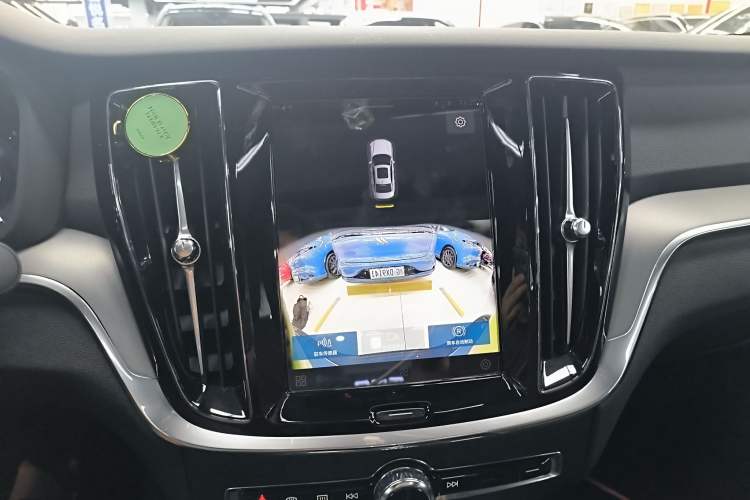 Used Volvo S60 2024 B4 Zhiyi Luxury Edition
