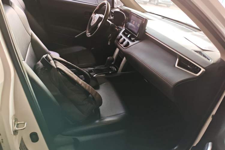 Used Toyota Corolla Cross 2022 2.0L Pioneer Edition
