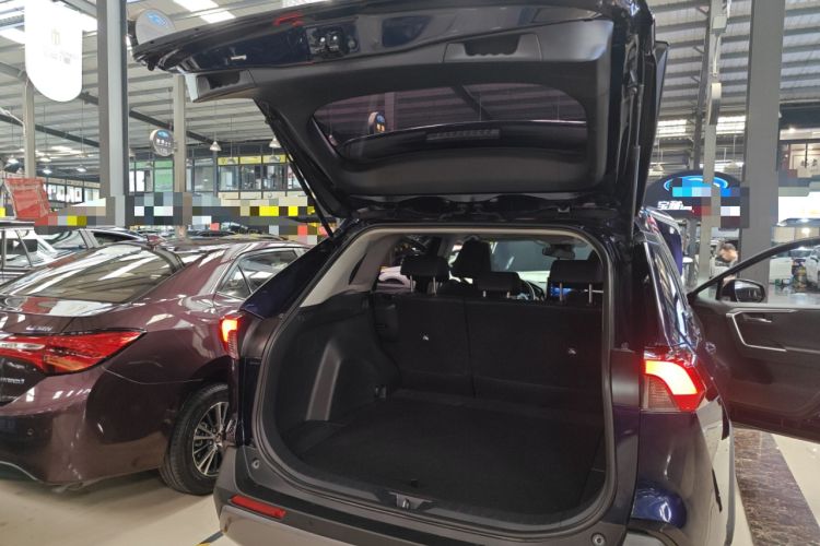 Used Toyota RAV4 2022 2.0L CVT Two-Wheel Drive Fashion Plus Edition
