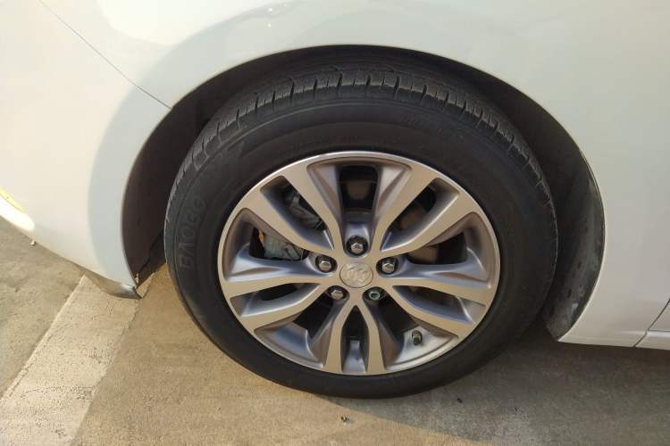 Used Buick GT 2018 18T Automatic Elite Model
