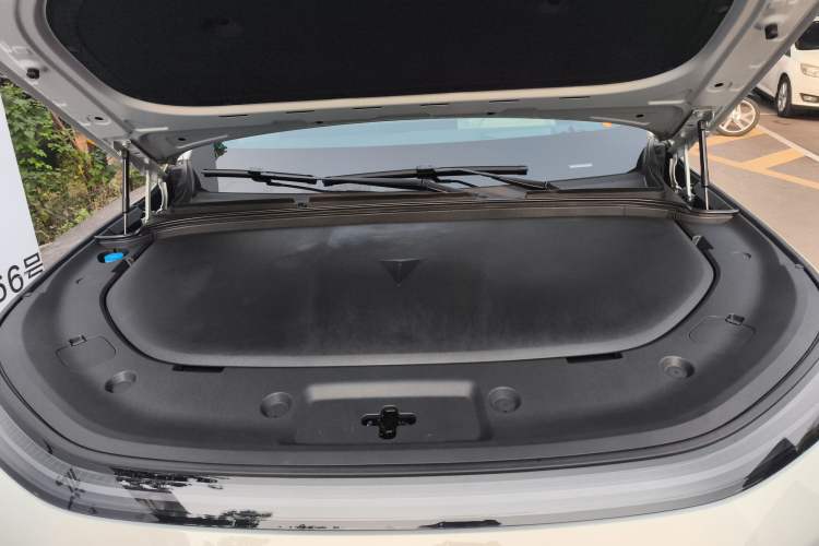 Used  S09 2025 Rear-Drive Ultra+
