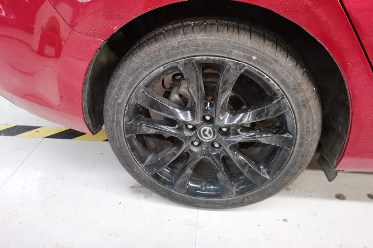 Used Mazda Atenza 2015 2.5L Blue Sky Sport Edition
