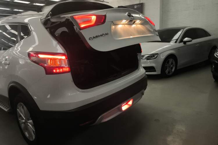 Used Nissan Qashqai 2016 2.0L CVT Elite Edition
