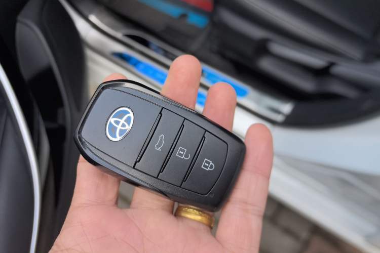 Used Toyota Corolla 2023 1.8L Smart Electric Hybrid Dual-Motor Pioneer Edition
