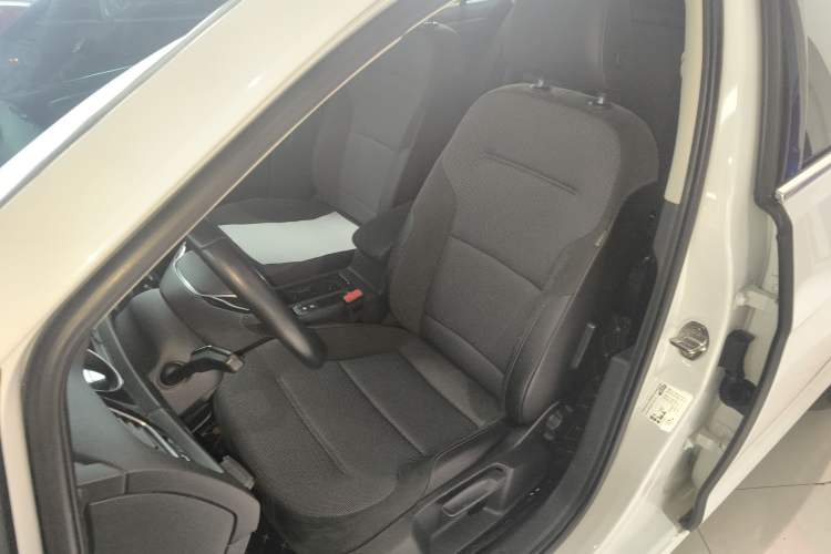 Used Volkswagen Golf 2018 230TSI Automatic Comfort Model
