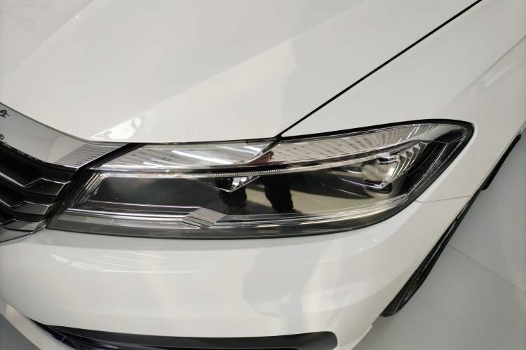 Used Volkswagen Lavida 2021 1.5L Automatic Comfort Edition
