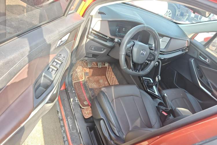 Used Changan CS15 2019 1.5L Manual Entry-Level Version China VI Standard