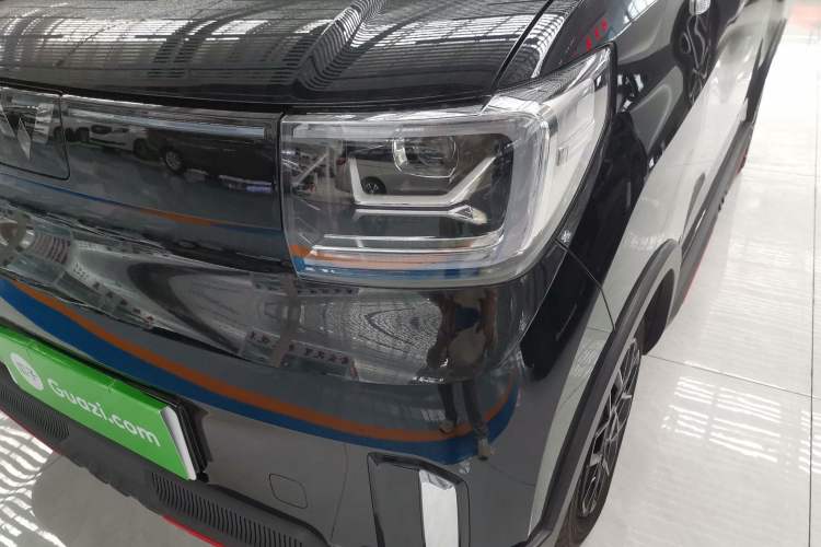 Used Wuling Hongguang MINIEV 2022 GAMEBOY 300km Enthusiast Model with Lithium Iron Phosphate
