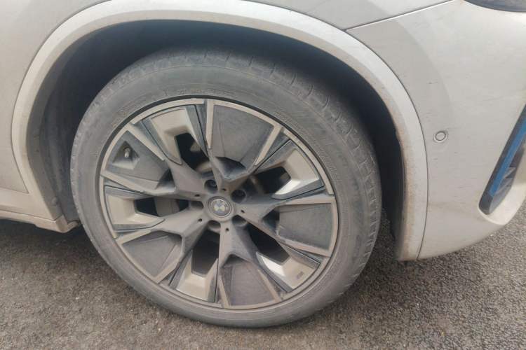 Used BMW iX3 2022 Leading Type
