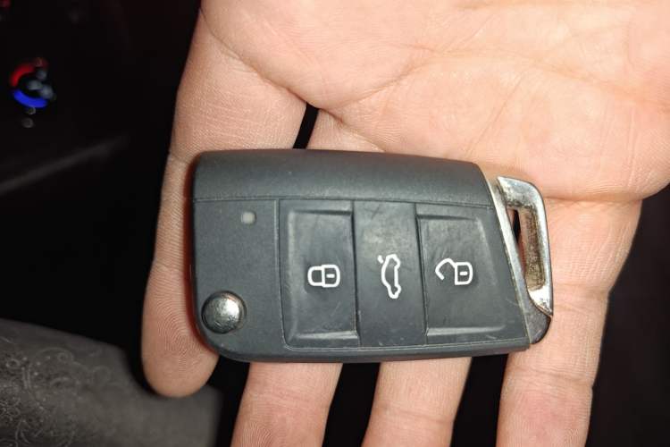 Used Volkswagen Tharu 2022 280TSI Two-Wheel Drive Trend Edition
