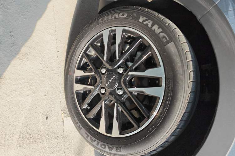 Used Chery Little Ant 2022 Sweet Pink Edition Half-Sugar Version Lithium Iron Phosphate 30 kW 301 km