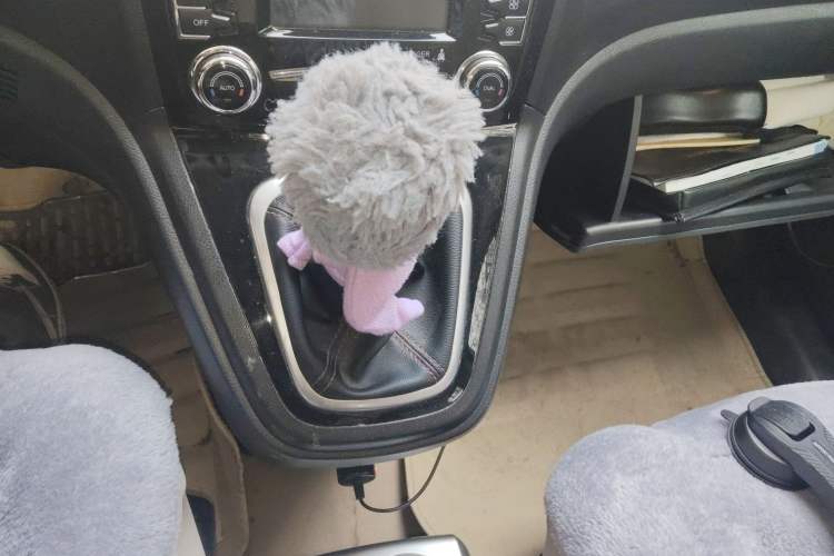 Used Haval H6 2016 Upgraded Model 1.5T Manual Two-Wheel Drive Elite Version