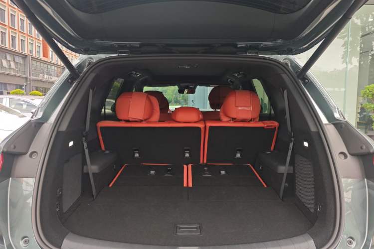 Used BYD Tang L 2025 EV 600KM All-Wheel-Drive LiDAR Flagship Model