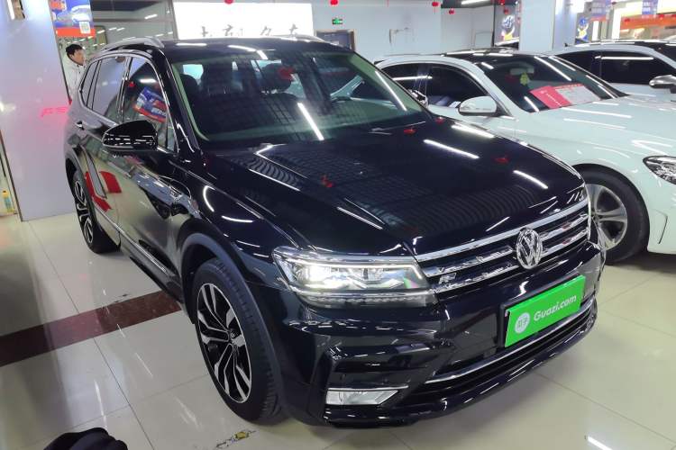 Used Volkswagen Tiguan L 2020 330TSI Automatic Two-Wheel Drive R-Line Flagship Version China VI Standard