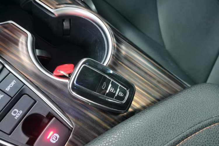 Used Toyota Camry 2019 2.5G Luxury Edition China V Standard