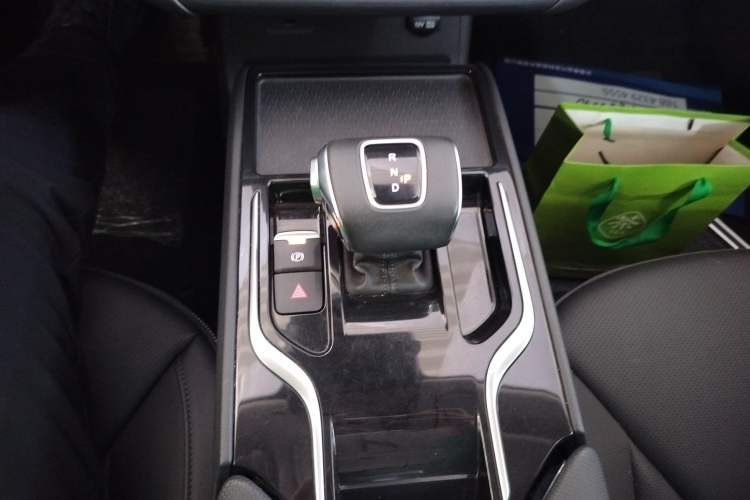 Used Hongqi E-QM5 2023 Revised Version Basic Travel Edition
