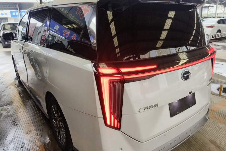 Used GAC Trumpchi M8 2023 Zongshi Series Dual-Motor YuZun Edition