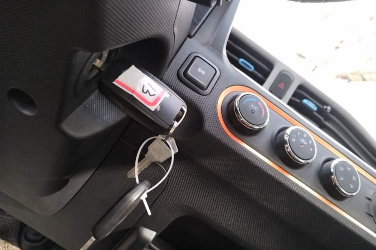 Used Wuling Hongguang MINIEV 2020 Enjoyment Model Lithium Iron Phosphate
