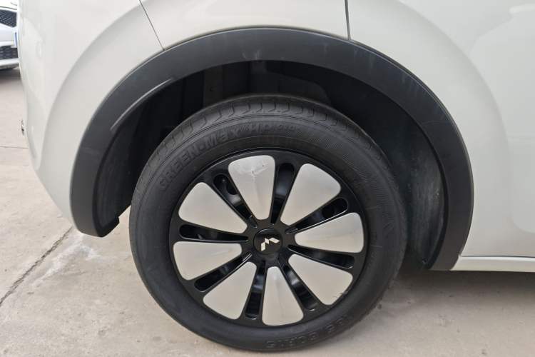 TDK.VehicleDetails.img