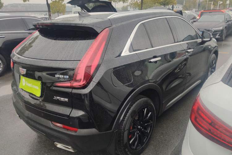 Used Cadillac XT4 2023 28T Two-Wheel-Drive Luxury Version
