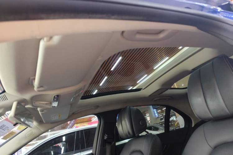 Used Mercedes-Benz C-Class 2019 C 260 L Sport Edition
