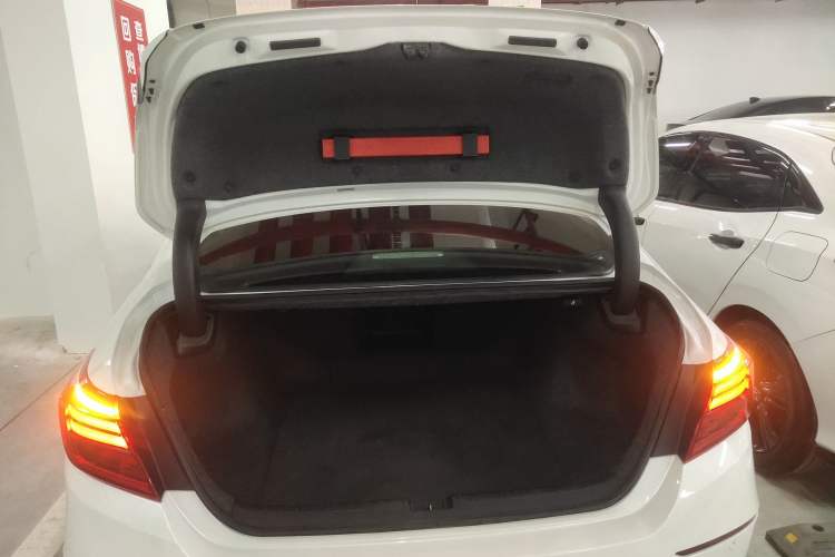 Used Honda Inspire 2022 Xing·Hybrid 2.0L Pure Edition
