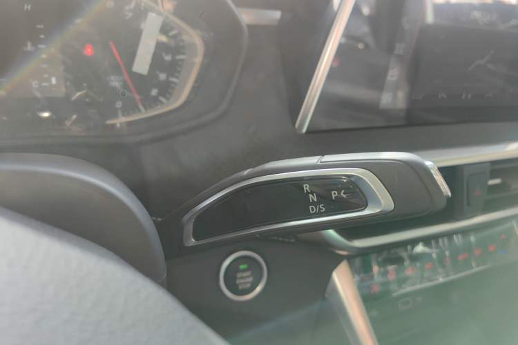 Used SAIC MAXUS G50 2023 PLUS 1.5T Happiness-Recommended Automatic Start Edition
